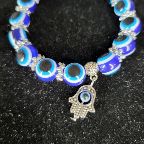 NWOT Evil Eye Royal Blue beaded unisex palm with eye - Picture 9 of 12